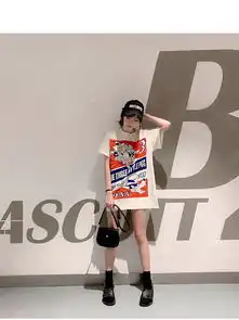  春夏ins网红抖音潮牌卡通小猪印花宽松短袖t恤上衣薄女p50中纺服饰v10四季星座网