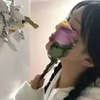  qq头像女生带花女生带花清新qq头像