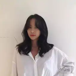  2019女生现在流行什么发型2019女生最流行发型显年龄小