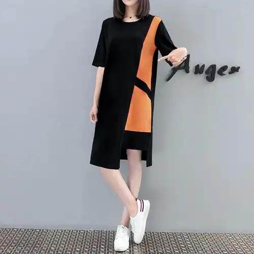  90后女人别穿太老气,正流行的连衣裙小白鞋,上身减龄准没错