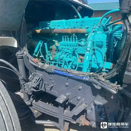  绝对独一无二的存在,配双排座驾驶室,这台斯堪尼亚t113h真神奇