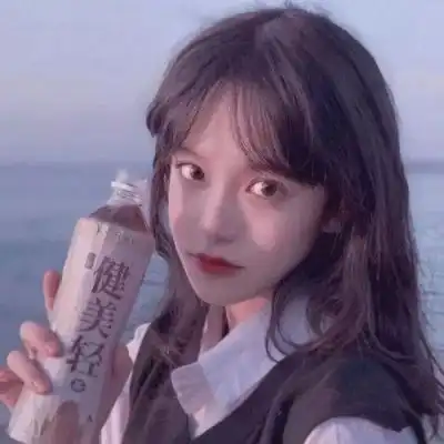 微信头像女招财2025掏心