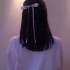  求好看一点的无字女头像,最好不露脸,或者远距离