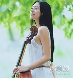  8款直发发型图片清新脱俗令人心醉
