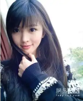 简单的头像清新脱俗钟恩