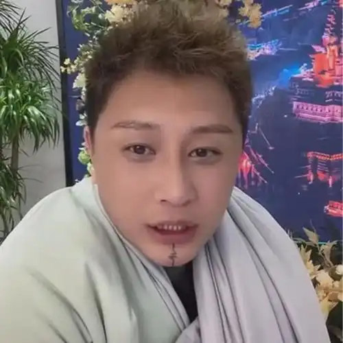  事情闹大两大平台主播对着干,相互嘲讽,各为其主抖音吴迪直播平台快手巴子网易订阅