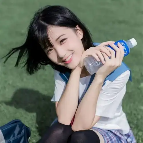  女生头像突然想起你
