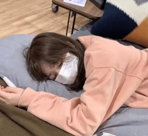 微信头像女头真人情侣头