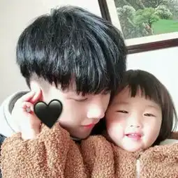  求这个头像另一半