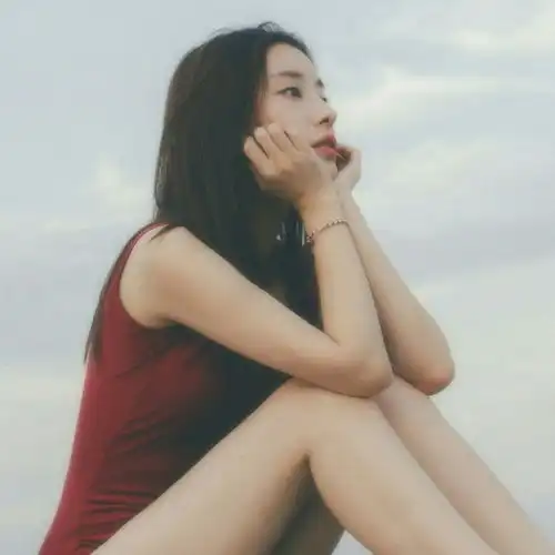 微信头像女生简单大方小