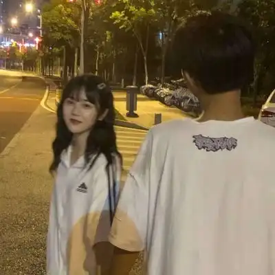  最好的我们.情侣头像.点赞拿图.