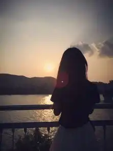  女生头像背影唯美意境