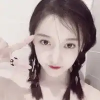  姜贞羽头像高中好看的姜贞羽头像