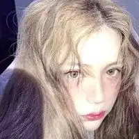  欧美头像ins风做个酷酷的女孩儿