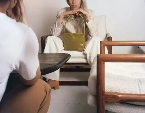  所有女生最新一波小众包来咯,颜值高还不贵,撞包算我输