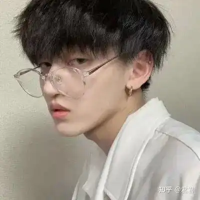 头像微信男生简单气质