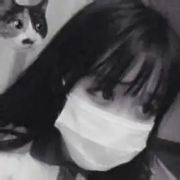 戴口罩头像女生