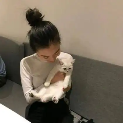 情侣头像一男一女情头一