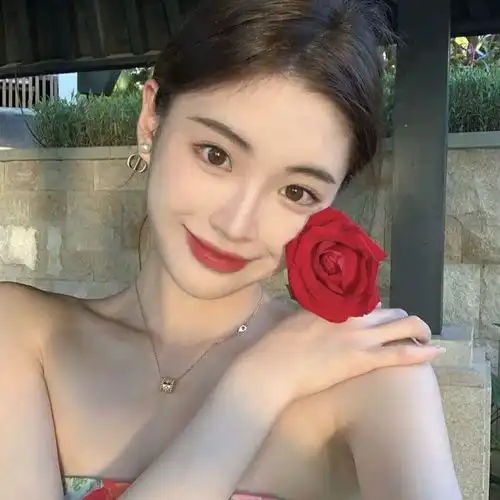  女头一眼就喜欢的女生头像
