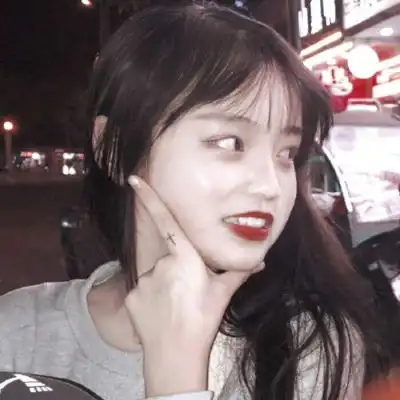  沈奈恬闺蜜头像小姐姐