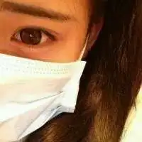  类似这种带口罩的女头像吧越多越好