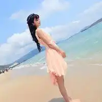  急需海边清新女生图片,,,,类似以下这几张图片