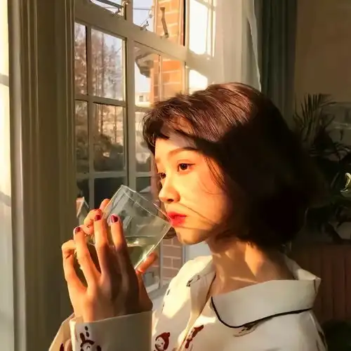 纯欲慵懒仙女头像情头