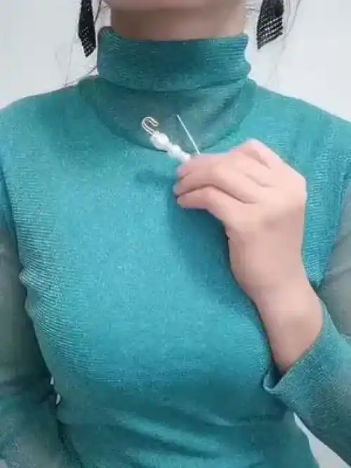  防走光别针