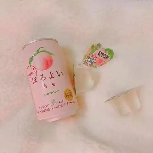  朋友圈背景图如果你能欣赏我的奇奇怪怪你就和我一样可爱