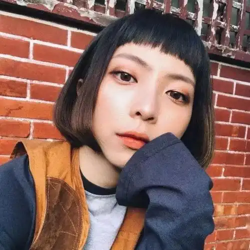  最近超火爆的几款短发