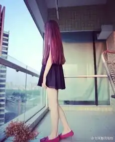 q友乐园女生头像背影