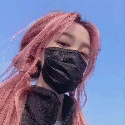  霸气闺蜜头像两人各一张卡哇伊的大灰狼