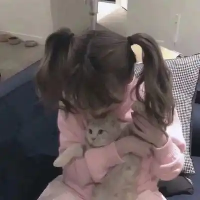 伤感真人不露脸头像女