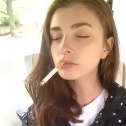  暴力颖女生头像欧美
