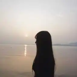  这个头像的另一半怎么找