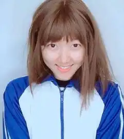  抖音女装大佬阿纯,看到他的换装照后,网友太魔性了吧