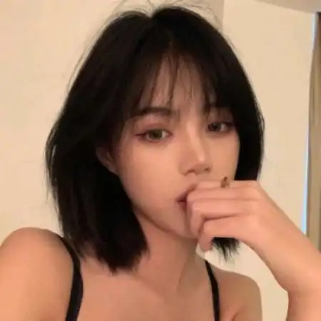  高冷女神头像霸气别拿你的高贵践踏我