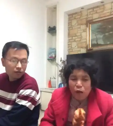  暖心陕西60岁丈母娘为不拖累孩子饭店洗碗12小时,女婿做法亮了