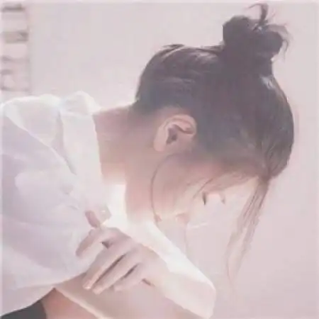  女生头像温柔干净气质干净到极致太有气质了