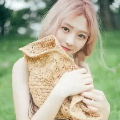 2022最火微信女头像somi