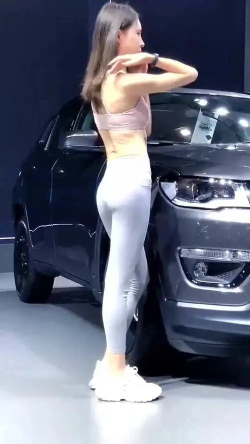  动感小模特,美女车模