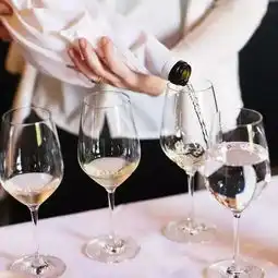  riedel酒杯中的劳斯莱斯,品酒的乐趣是从选用正确的杯子开始