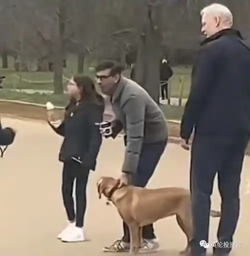  英国首相苏纳克被警察教育,因他遛狗不牵绳中国印度获英国一半学生签证...
