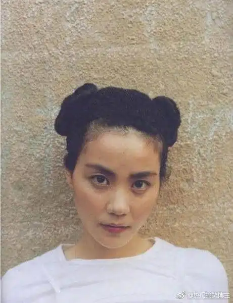  女神王菲,不仅是音乐界的天后,也是时尚界的天后