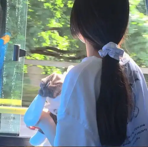  ins纯欲风女头