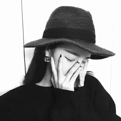 真人头像女生冷酷霸气 