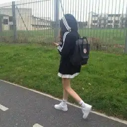 微信头像女生简单大方阳