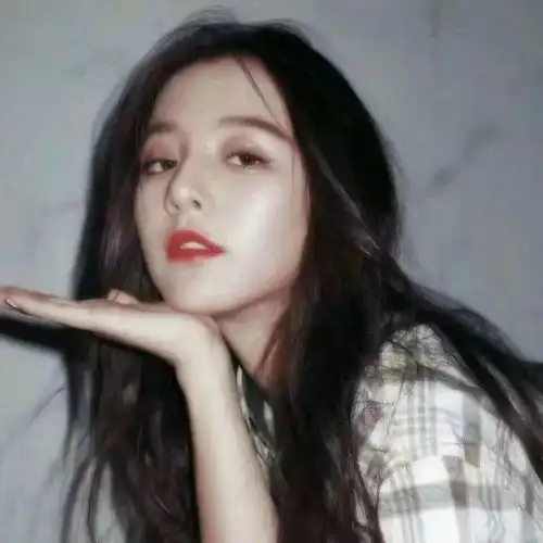  超赞的微信女生头像
