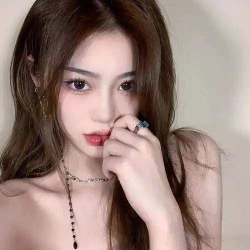  高级小众的绝绝子女生头像爱真的不是单凭几次心碎就能喊停的