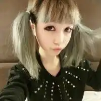  浅眸深唱低诉那时年华